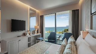 Mirage Park Resort Hotel