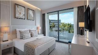 Mirage Park Resort Hotel