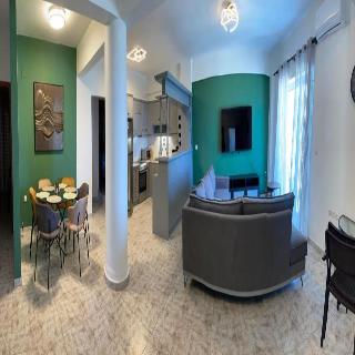 Danaos Hotel