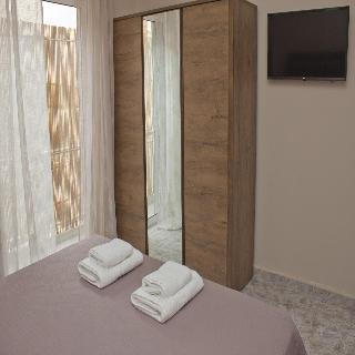 Danaos Hotel