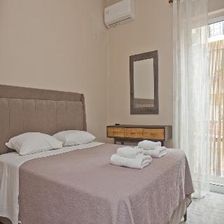 Danaos Hotel