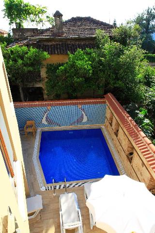 Bacchus Pension