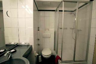 Garten-Hotel Ponick, Cologne / Bonn