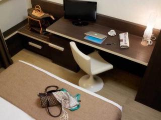 Hotel Life, Rimini
