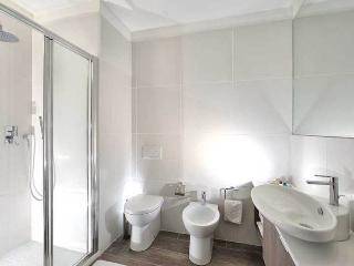Hotel Life, Rimini