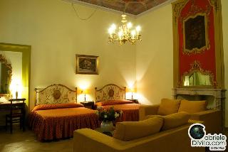 Hotel La Luna, Lucca