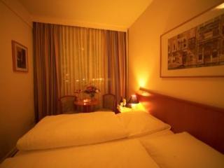 General view thumbnail 9