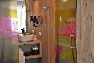 Van der Valk Hotel Dennenhof, Antwerp