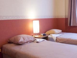 Room
 di Condo Gardens Brussels