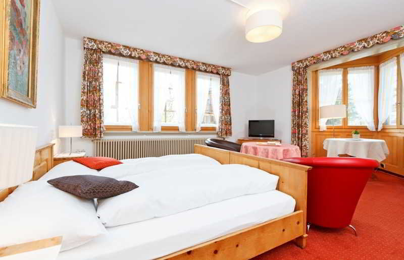 Schweizerhaus Swiss Quality Hotel - Zimmer