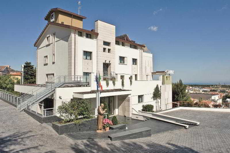 Vittoria Hotel, Puglia