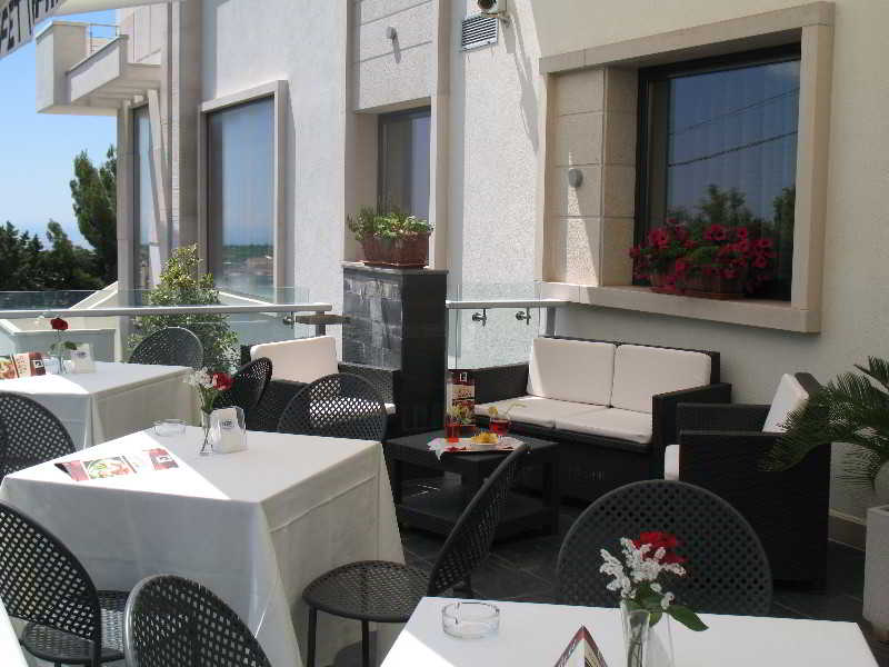 Vittoria Hotel, Puglia