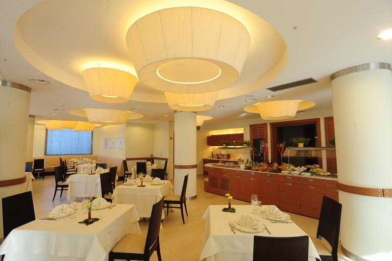 Vittoria Hotel, Puglia