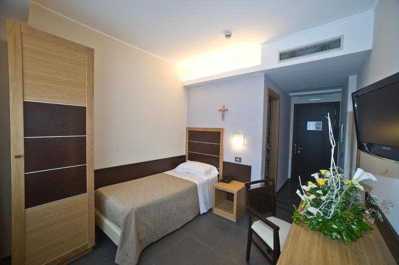 Vittoria Hotel, Puglia