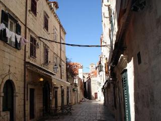 General view
 di The Divine II Studio Apartment