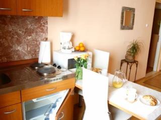 General view
 di The Divine II Studio Apartment