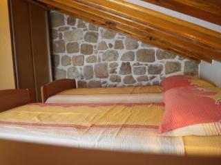 General view
 di The Divine III Apartment