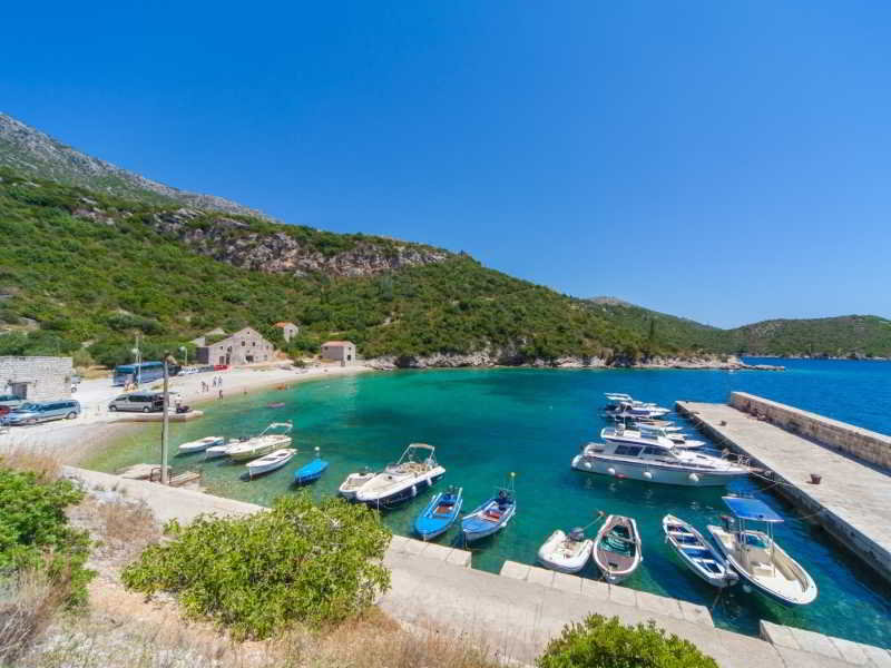 General view
 di Fishermans House BrseÃ?Âine