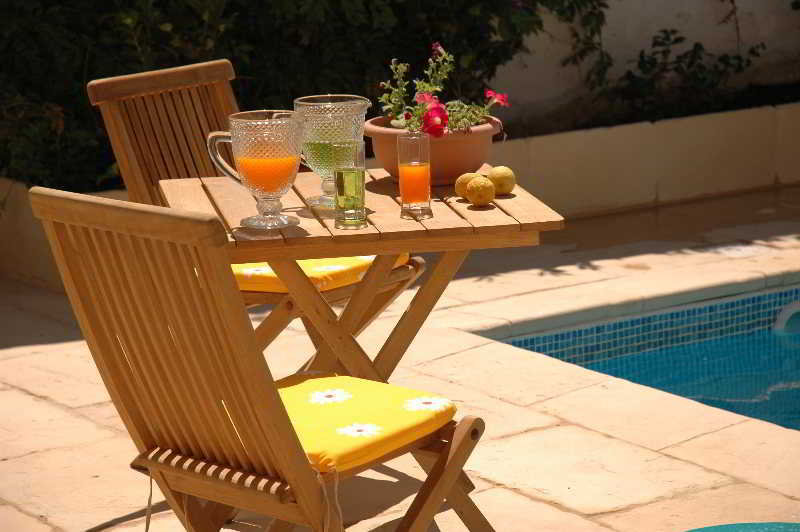 Pool
 di Casa Do Largo