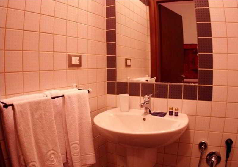 Ottaviano Holiday House, Rome