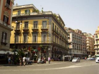 Le Mie Dimore, Naples
