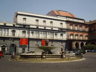 Le Mie Dimore, Naples