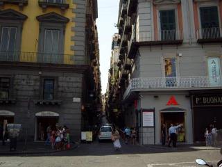 Le Mie Dimore, Naples