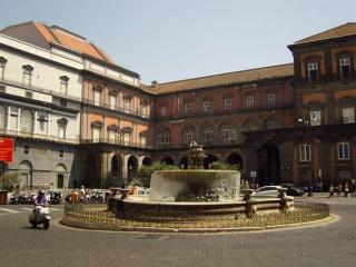 Le Mie Dimore, Naples