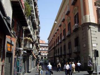 Le Mie Dimore, Naples