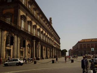 Le Mie Dimore, Naples