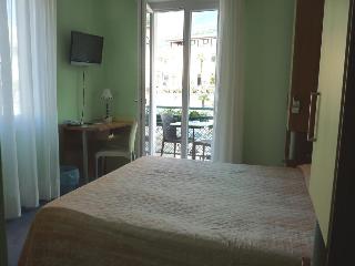 Hotel Ristorante Alpino, Lake Garda