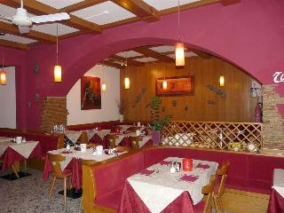 Hotel Ristorante Alpino, Lake Garda