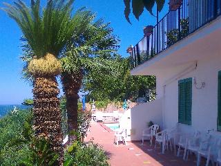 La Villa Pina, Ischia