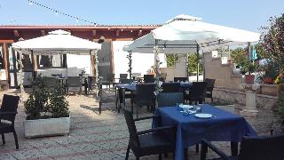 Isola Felice Trulli Sotto  Stelle, Puglia