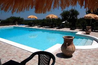 Isola Felice Trulli Sotto  Stelle, Puglia