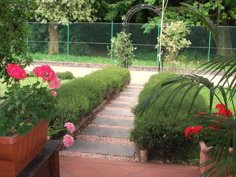 Bed&Breakfast Il Ciliegio Fiorito, Milan