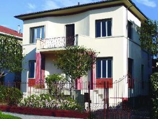 General view
 di Lucca In Villa Elisa