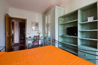 B&B Roma Appia Davila 25, Rome