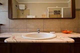 B&B Roma Appia Davila 25, Rome