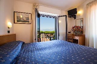 Room Room