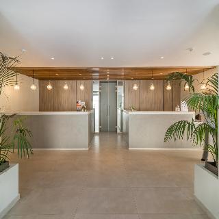 Altura Hotel