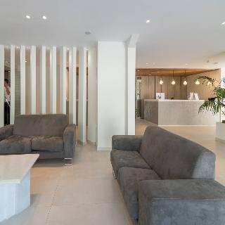 Altura Hotel