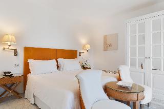 Room Room