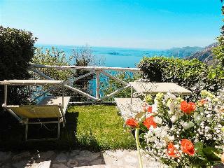 Bacio Del Sole, Amalfi Coast