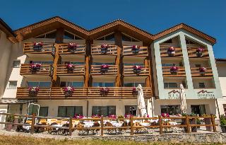 Lac Salin Spa & Mountain Resort, Italian Alps