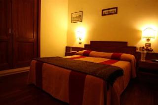 Al Colonnato Di San Pietro   B&B, Rome