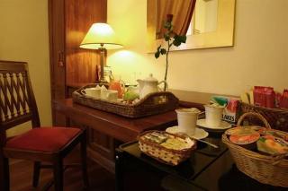 Al Colonnato Di San Pietro   B&B, Rome