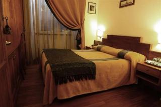 Al Colonnato Di San Pietro   B&B, Rome