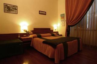 Al Colonnato Di San Pietro   B&B, Rome