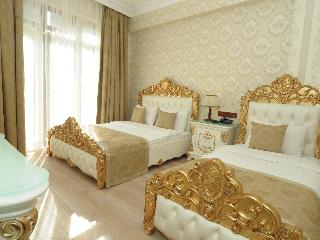 Best Town Hotel